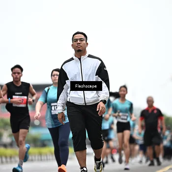 Runner Photo 8933873