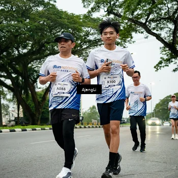 Runner Photo 8933939