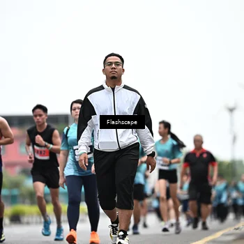 Runner Photo 8933945