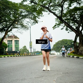 Runner Photo 8933952