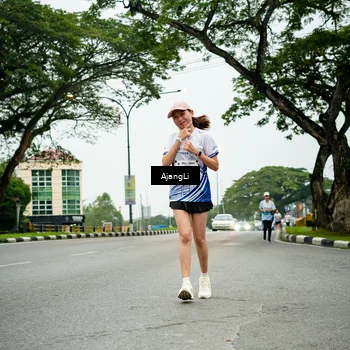 Runner Photo 8933968