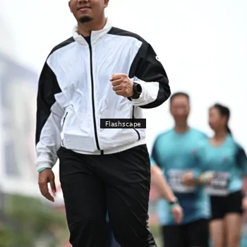 Runner Photo 8933974