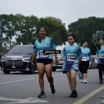 Runner Photo 8933983