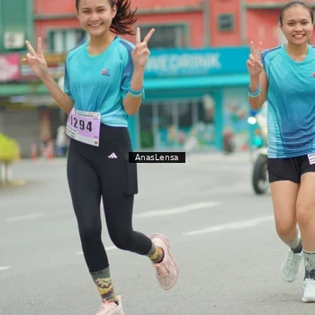 Runner Photo 8934022