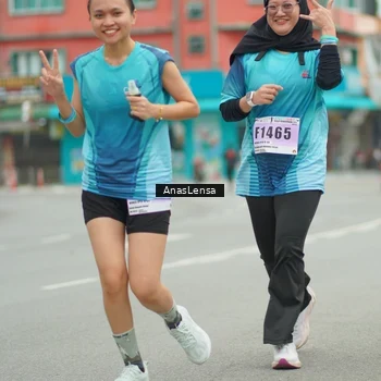 Runner Photo 8934029