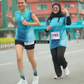 Runner Photo 8934052