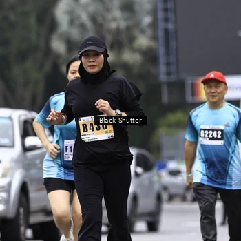 Runner Photo 8934057