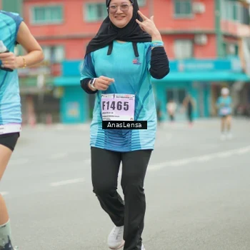 Runner Photo 8934060