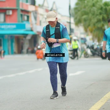Runner Photo 8934070