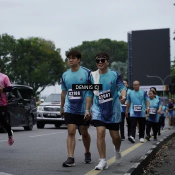 Runner Photo 8934071
