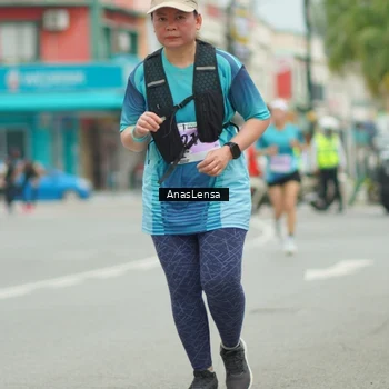 Runner Photo 8934075
