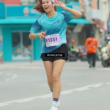 Runner Photo 8934138