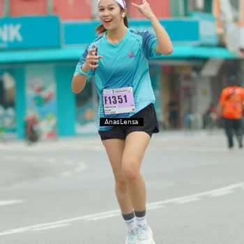 Runner Photo 8934147