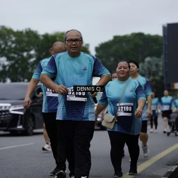 Runner Photo 8934154