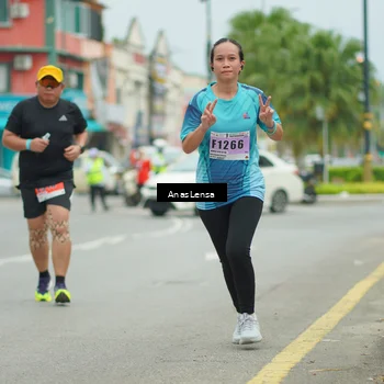 Runner Photo 8934229
