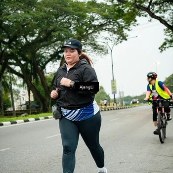Runner Photo 8934272