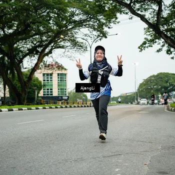 Runner Photo 8934329