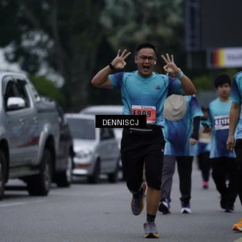 Runner Photo 8934385