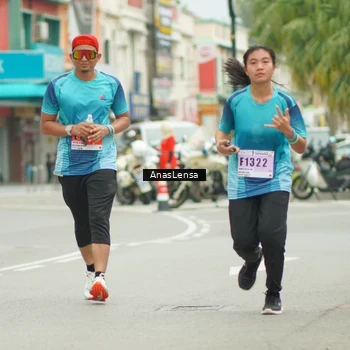 Runner Photo 8934445