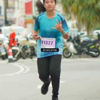 Runner Photo 8934450