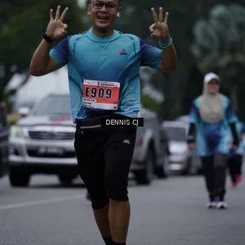 Runner Photo 8934457