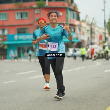 Runner Photo 8934484