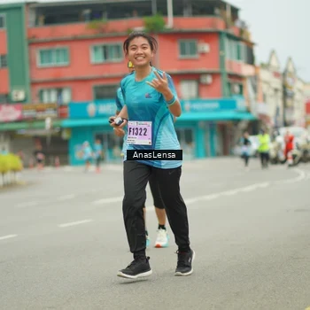 Runner Photo 8934492
