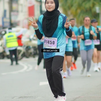 Runner Photo 8934536