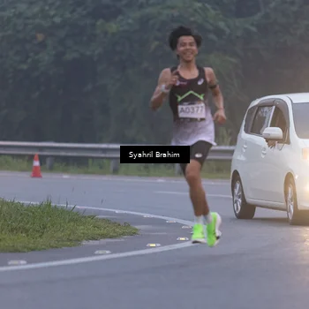 Runner Photo 8934545