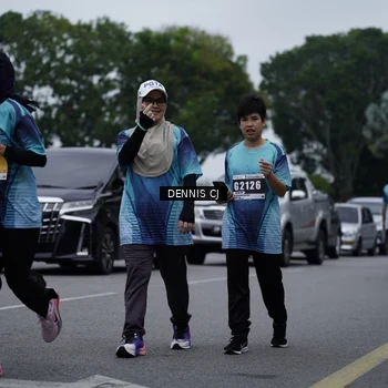 Runner Photo 8934560