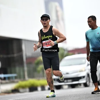 Runner Photo 8934564