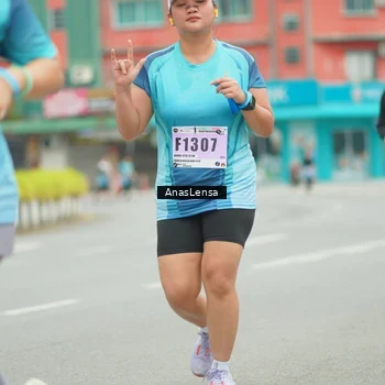 Runner Photo 8934599