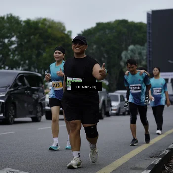 Runner Photo 8934746