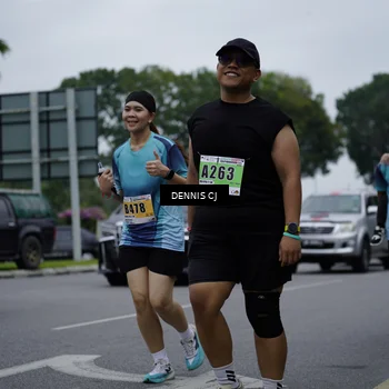 Runner Photo 8934773