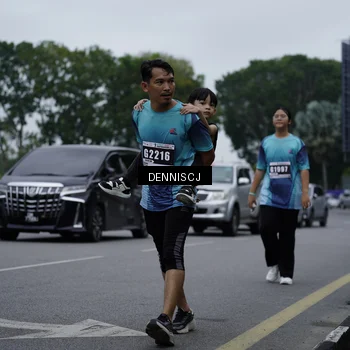 Runner Photo 8934779
