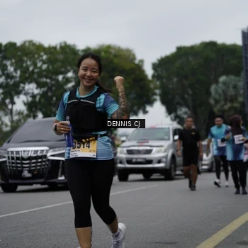 Runner Photo 8934946