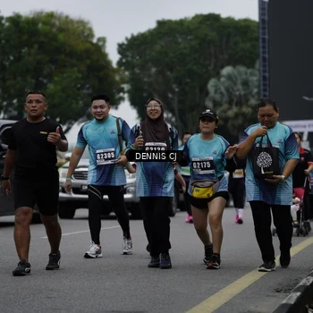 Runner Photo 8934955