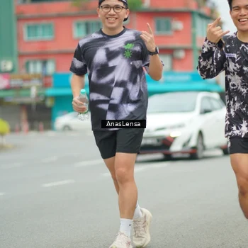 Runner Photo 8934991