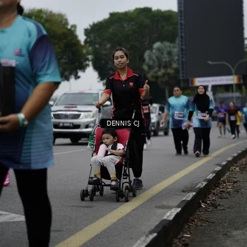 Runner Photo 8935003