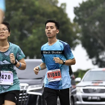 Runner Photo 8935023