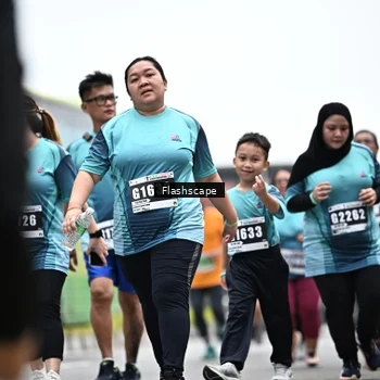 Runner Photo 8935069