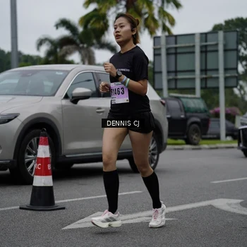 Runner Photo 8935072