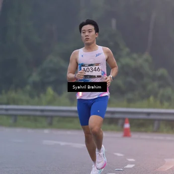 Runner Photo 8935093