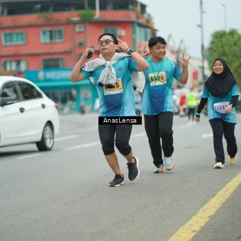 Runner Photo 8935104