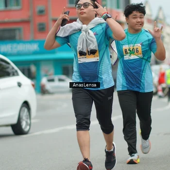 Runner Photo 8935115
