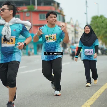 Runner Photo 8935125