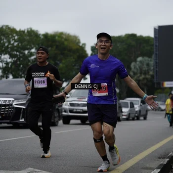 Runner Photo 8935126