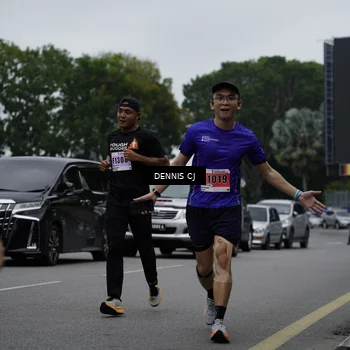 Runner Photo 8935163
