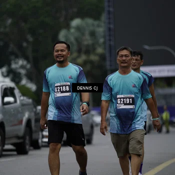 Runner Photo 8935243