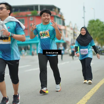 Runner Photo 8935249